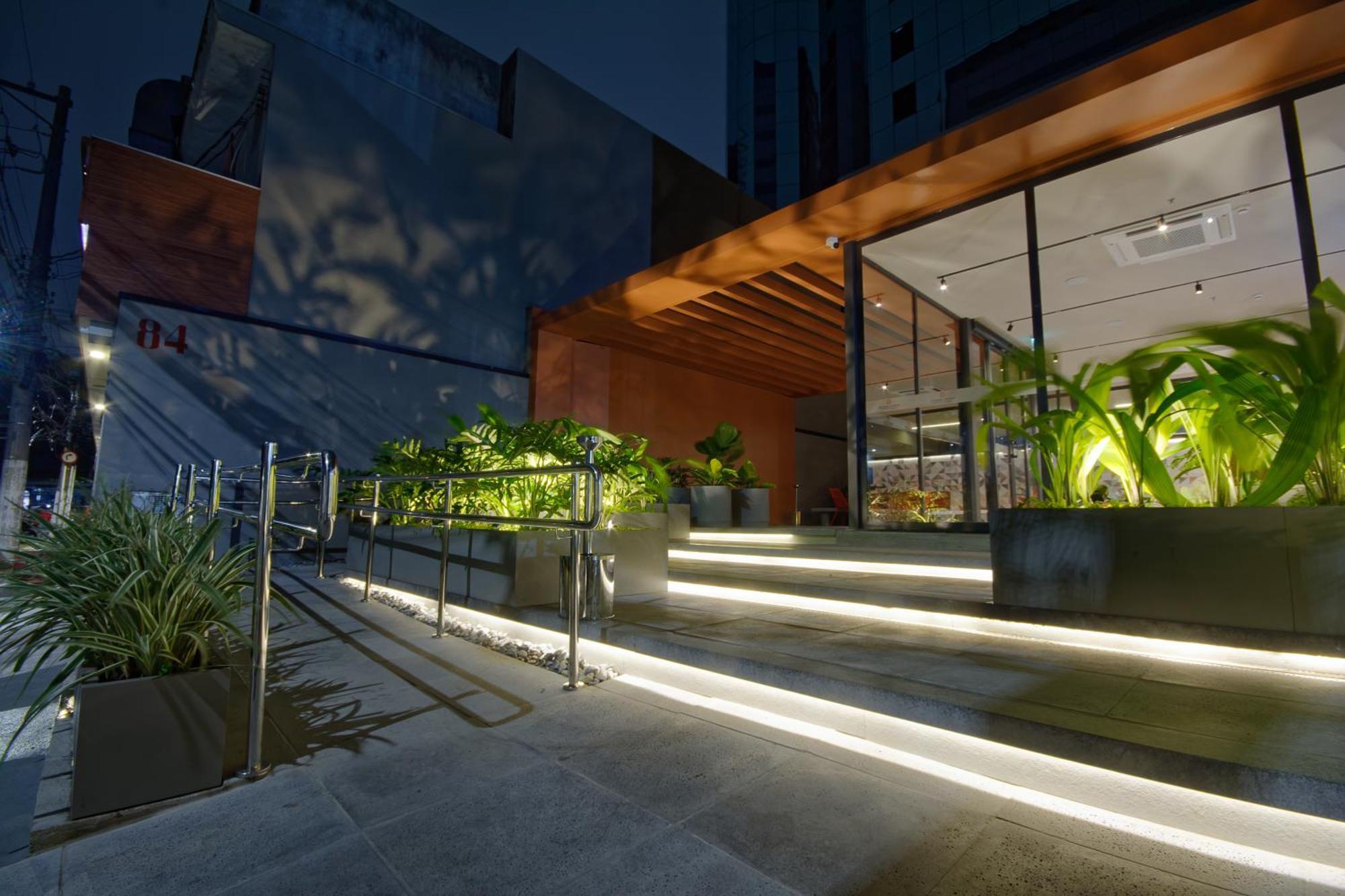 Golden Tower Express Nacoes Unidas By Fenix Hoteis — Photos 3